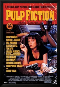 Pulp Fiction -elokuvajuliste mustilla kehyksillä